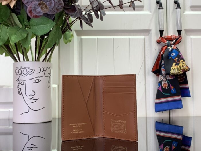 루이비통 포켓 오거나이저 카드지갑 M61696 M26080 레드 레플리카 미러급 SA급 S급 고퀄리티 최상급 하이엔드 지갑 [남성여성공용] 3