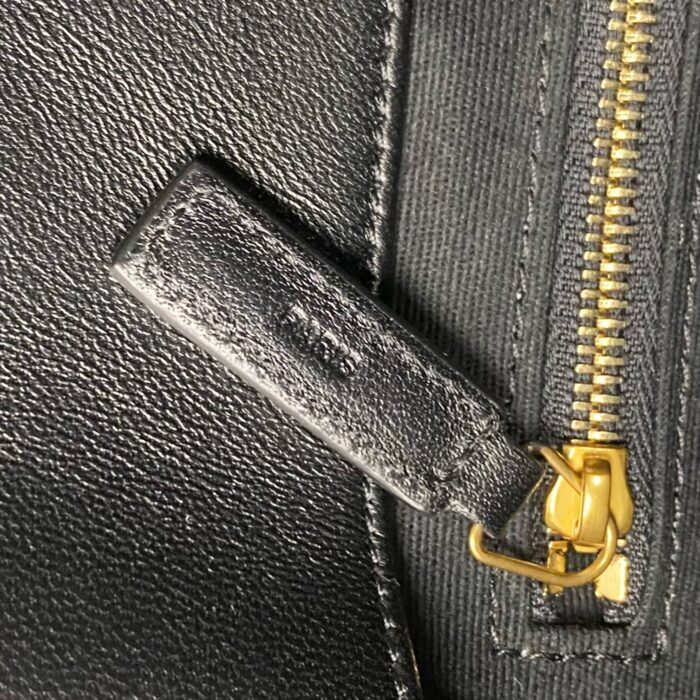 생로랑 미디엄 퀼팅 나파 블랙 858191 레플리카 미러급 SA급 S급 고퀄리티 최상급 하이엔드 쇼퍼백 토트백 가방 [여성] 13