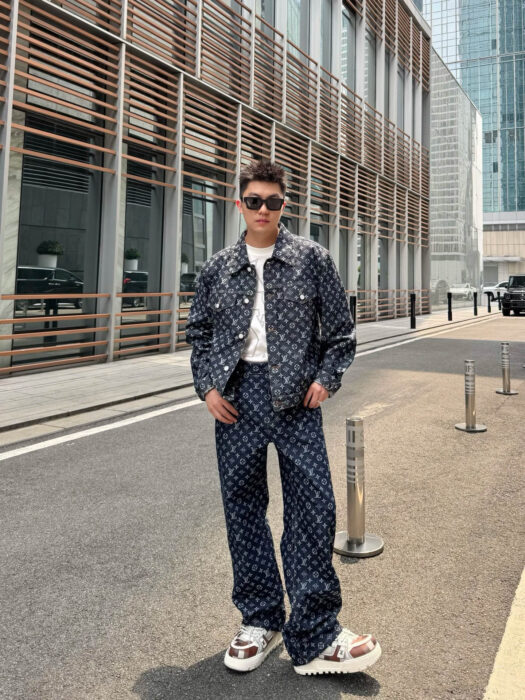 루이비통 모노그램 자카드 데님 재킷 자켓 블루 레플리카 미러급 SA급 S급 고퀄리티 하이엔드 최상급 의류 [남성여성공용]