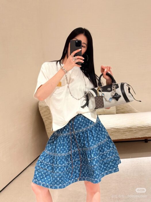 루이비통 모노그램 데님 티어드 스커트 레플리카 미러급 SA급 S급 고퀄리티 하이엔드 최상급 의류 [여성] 2