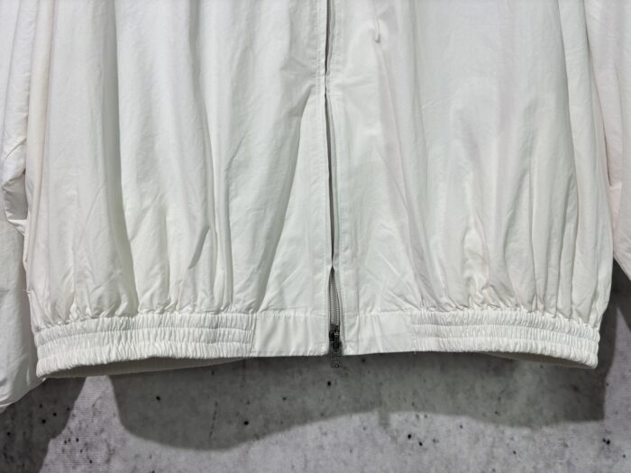 아크네스튜디오 ACNE Studios 뒷면 모노그램 바람막이 베이지 레플리카 미러급 SA급 S급 고퀄리티 하이엔드 최상급 의류 [남성여성공용] 10