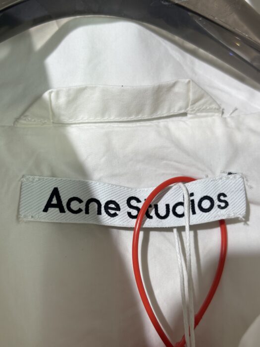 아크네스튜디오 ACNE Studios 뒷면 모노그램 바람막이 베이지 레플리카 미러급 SA급 S급 고퀄리티 하이엔드 최상급 의류 [남성여성공용] 15