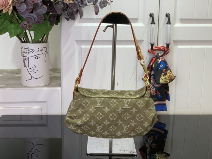 루이비통 빈티지 데님 크로스백 올리브 M95050 숄더백 레플리카 미러급 SA급 S급 고퀄리티 최상급 하이엔드 가방 [여성] 2