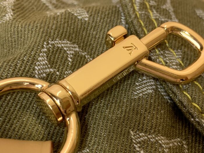 루이비통 빈티지 데님 크로스백 올리브 M95050 숄더백 레플리카 미러급 SA급 S급 고퀄리티 최상급 하이엔드 가방 [여성] 8