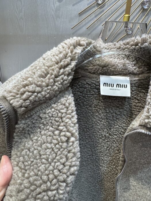 미우미우 코튼 플리스 집업 블루종 자켓 레플리카 미러급 SA급 S급 고퀄리티 하이엔드 최상급 의류 [여성] 6