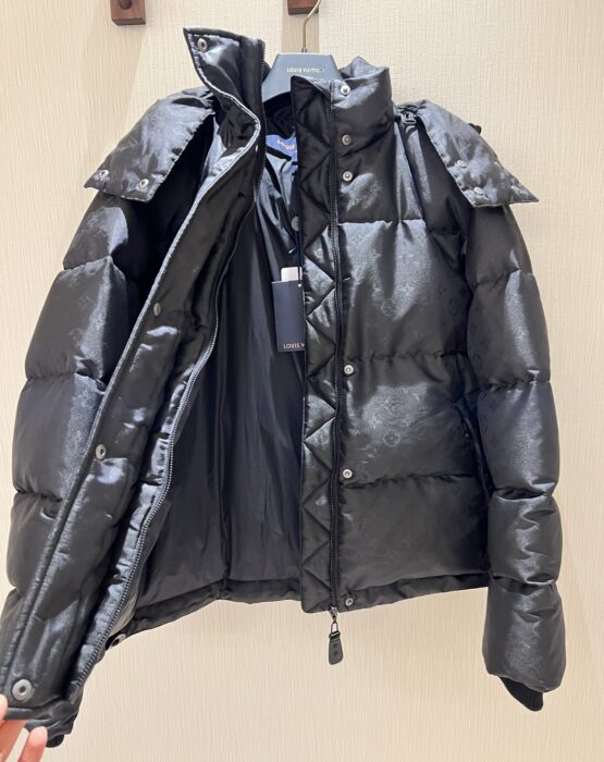 루이비통 자카드 다운 자켓 레플리카 미러급 SA급 S급 고퀄리티 하이엔드 최상급 의류 [여성] 11