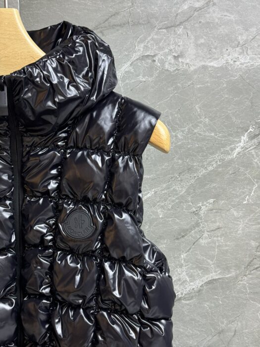 몽클레르 Emilion 스퀘어 퀼팅 다운 베스트 레플리카 미러급 SA급 S급 고퀄리티 하이엔드 최상급 의류 [여성] 6