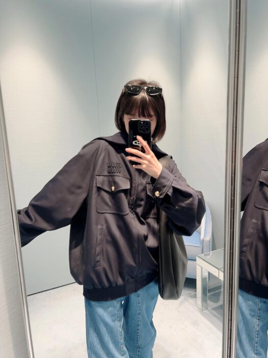 미우미우 로고 자수 골지 니트 재킷 레플리카 미러급 SA급 S급 고퀄리티 하이엔드 최상급 의류 [여성] 2