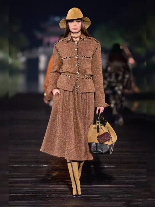 샤넬 25ss 라펠 자켓 레플리카 미러급 SA급 S급 고퀄리티 하이엔드 최상급 의류 [여성] 3