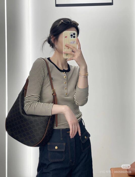 셀린느 트리옹프 티셔츠 레플리카 미러급 SA급 S급 고퀄리티 하이엔드 최상급 의류 [여성] 3