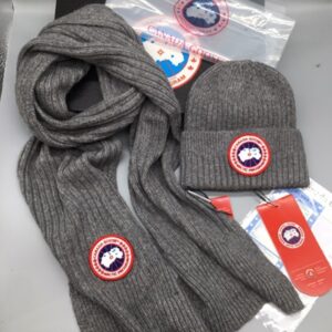 캐나다구스 모자+목도리 세트 CA-C71S60 레플리카 미러급 SA급 S급 고퀄리티 하이엔드 최상급 [남성여성공용]