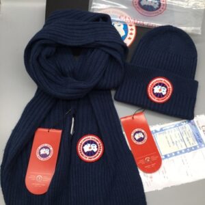 캐나다구스 모자+목도리 세트 CA-C71S59 레플리카 미러급 SA급 S급 고퀄리티 하이엔드 최상급 [남성여성공용]