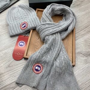 캐나다구스 모자+목도리 세트 CA-C71S53 레플리카 미러급 SA급 S급 고퀄리티 하이엔드 최상급 [남성여성공용]