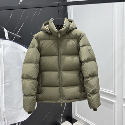 버버리 남성 패딩 조끼 팔소매 탈부착가능 BUR-252776 레플리카 미러급 SA급 S급 고퀄리티 하이엔드 최상급 의류 [남성]