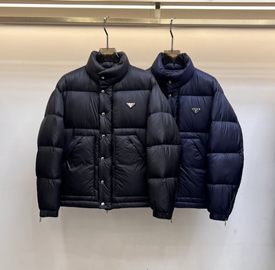프라다 남성용 패딩 PR-P80147 레플리카 미러급 SA급 S급 고퀄리티 하이엔드 최상급 의류 [남성]