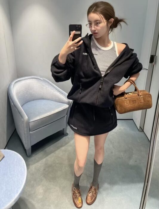 미우미우 25FW 미디 스커트 레플리카 미러급 SA급 S급 고퀄리티 하이엔드 최상급 의류 [여성] 6