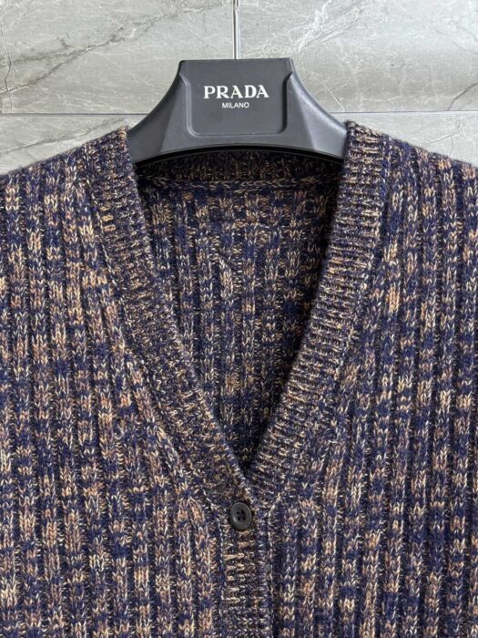 프라다 니트 가디건 레플리카 미러급 SA급 S급 고퀄리티 하이엔드 최상급 의류 [여성] 4