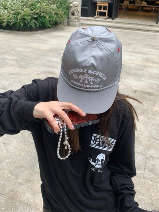 크롬하츠 멀티컬러 인물 프린트 긴팔티 블랙 레플리카 미러급 SA급 S급 고퀄리티 하이엔드 최상급 의류 [남성여성공용] 2
