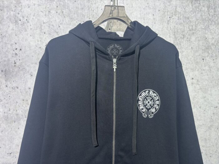 크롬하츠 모노그램 프린트 후드집업 블랙 레플리카 미러급 SA급 S급 고퀄리티 하이엔드 최상급 의류 [남성여성공용] 10