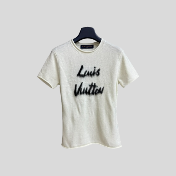 루이비통 브러시드 로고 티셔츠 레플리카 미러급 SA급 S급 고퀄리티 하이엔드 최상급 의류 [여성]
