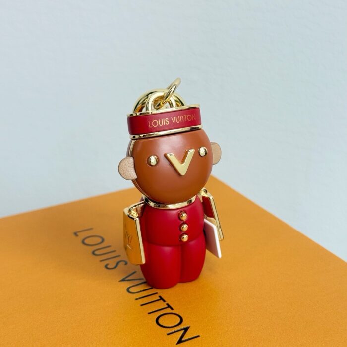 루이비통 웨이터 키링 백 참 레드 M1990 레플리카 미러급 SA급 S급 고퀄리티 최상급 하이엔드 악세사리 [남성여성공용]