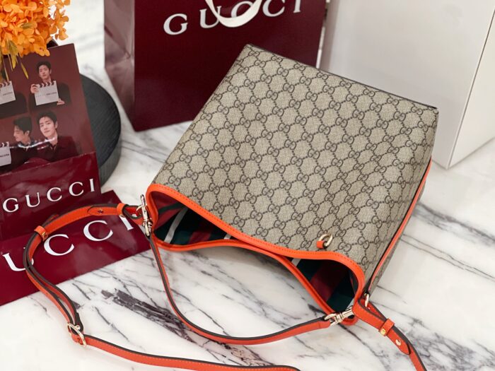 구찌 GG 엠블럼 미디엄 버킷백 815103 오렌지 크로스백 핸드백 레플리카 미러급 SA급 S급 고퀄리티 최상급 하이엔드 가방 [여성] 7