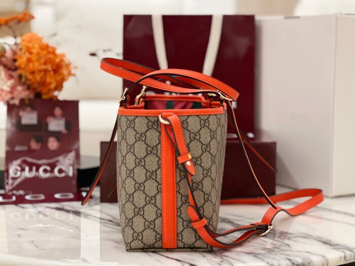 구찌 GG 엠블럼 미디엄 토트백 815214 오렌지 레플리카 미러급 SA급 S급 고퀄리티 최상급 하이엔드 가방 [여성] 5