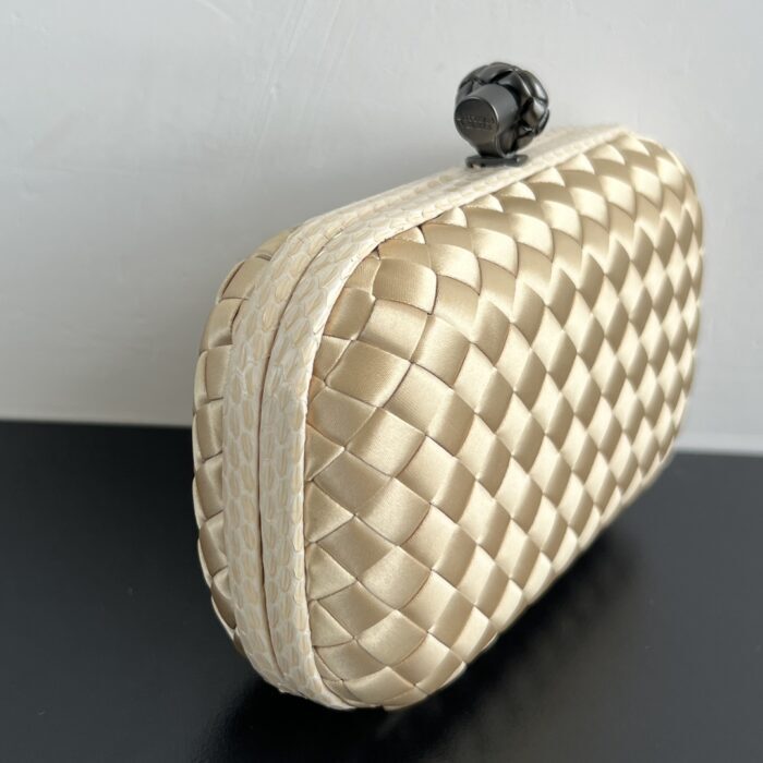 보테가베네타 놋 717622 크림 실크 명주 8651 레플리카 미러급 SA급 S급 고퀄리티 최상급 하이엔드 클러치백 가방 [여성] 3