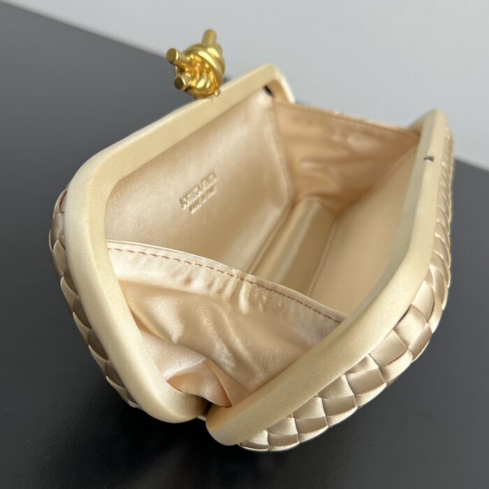 보테가베네타 놋 717622 크림 실크 명주 레플리카 미러급 SA급 S급 고퀄리티 최상급 하이엔드 클러치백 가방 [여성] 6