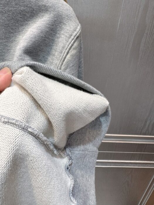 프라다 코튼 크루넥 스웨터, 조거 팬츠 레플리카 미러급 SA급 S급 고퀄리티 하이엔드 최상급 의류 [여성] 9