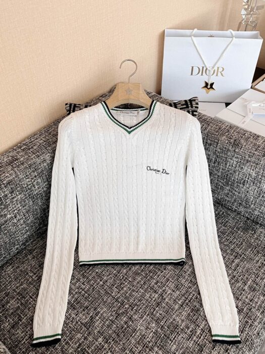 디올 슬림핏 브이넥 니트 레플리카 미러급 SA급 S급 고퀄리티 하이엔드 최상급 의류 [여성] 7