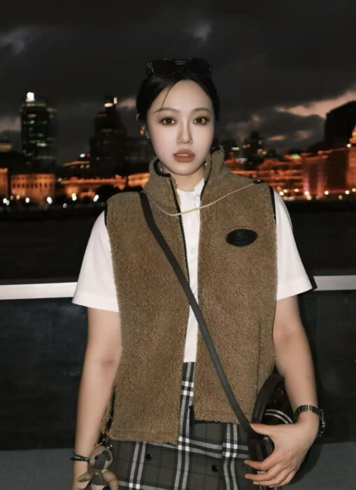 버버리 크롭 플리스 조끼 레플리카 미러급 SA급 S급 고퀄리티 하이엔드 최상급 의류 [여성] 2