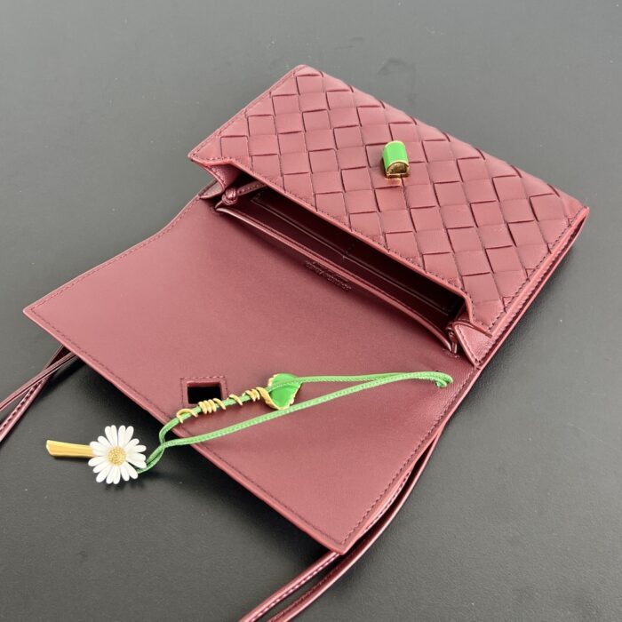 보테가베네타 안디아모 데이지 파우치백 크로스백 838870 와인 레플리카 미러급 SA급 S급 고퀄리티 최상급 하이엔드 가방 [여성] 6