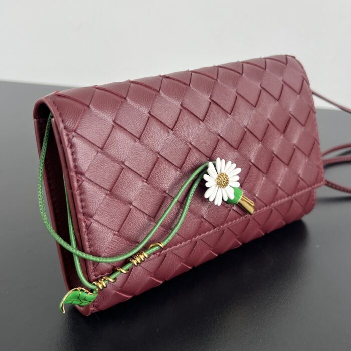 보테가베네타 안디아모 데이지 파우치백 크로스백 838870 와인 레플리카 미러급 SA급 S급 고퀄리티 최상급 하이엔드 가방 [여성] 3