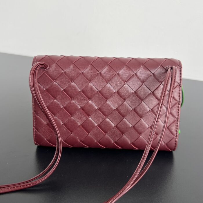 보테가베네타 안디아모 데이지 파우치백 크로스백 838870 와인 레플리카 미러급 SA급 S급 고퀄리티 최상급 하이엔드 가방 [여성] 2