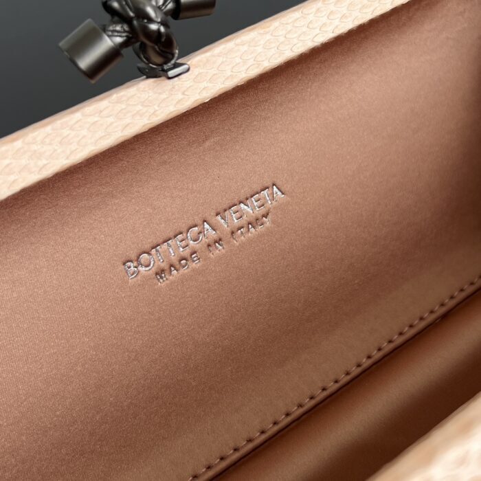 보테가베네타 놋 717622 로즈 골드 실크 명주 8651 레플리카 미러급 SA급 S급 고퀄리티 최상급 하이엔드 가방 [여성] 9