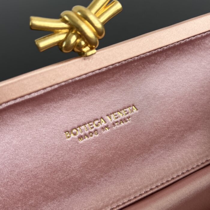 보테가베네타 놋 717622 로즈 골드 실크 명주 레플리카 미러급 SA급 S급 고퀄리티 최상급 하이엔드 가방 [여성] 9