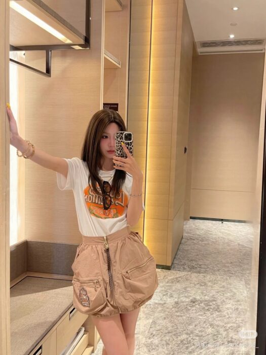 루이비통 25SS 파리 체인 반팔티 레플리카 미러급 SA급 S급 고퀄리티 하이엔드 최상급 의류 [남성여성공용] 12