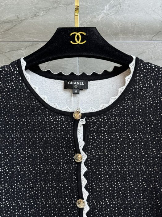 샤넬 화이트 레이스 가디건 레플리카 미러급 SA급 S급 고퀄리티 하이엔드 최상급 의류 [여성] 7