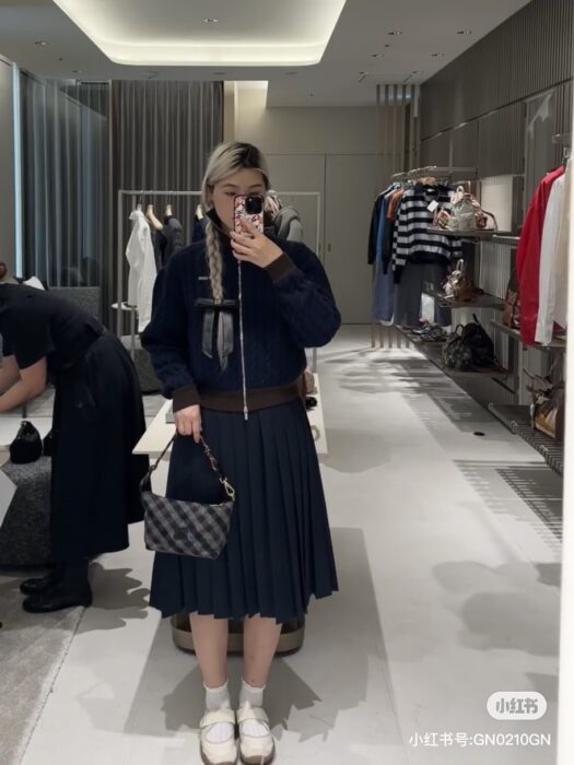 미우미우 케이블 니트 가디건 레플리카 미러급 SA급 S급 고퀄리티 하이엔드 최상급 의류 [여성] 4