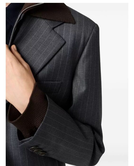 미우미우 싱글 브레스티드 핀스트라이프 자켓 레플리카 미러급 SA급 S급 고퀄리티 하이엔드 최상급 의류 [남성여성공용] 15