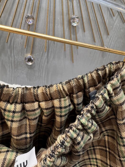 미우미우 플레이드 미니스커트 레플리카 미러급 SA급 S급 고퀄리티 하이엔드 최상급 의류 [여성] 9