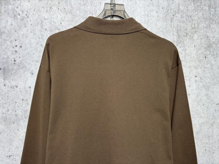 미우미우 흰색 모노그램 자수 폴로 카라티 브라운 레플리카 미러급 SA급 S급 고퀄리티 하이엔드 최상급 의류 [남성여성공용] 7