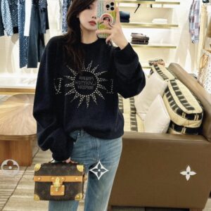 루이비통 모노그램 LV 태양 양털 니트 차콜 레플리카 미러급 SA급 S급 고퀄리티 하이엔드 최상급 의류 [남성여성공용]
