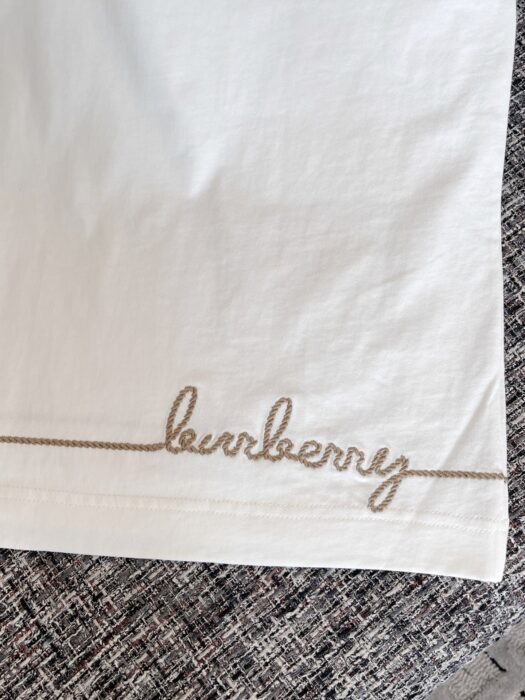 버버리 하트 코튼 티셔츠 레플리카 미러급 SA급 S급 고퀄리티 하이엔드 최상급 의류 [여성] 11