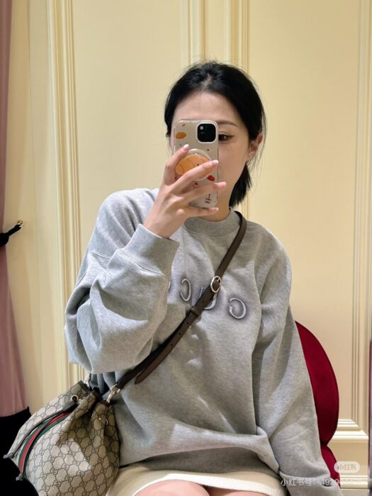 구찌 캐주얼 스웨터 레플리카 미러급 SA급 S급 고퀄리티 하이엔드 최상급 의류 [여성] 13