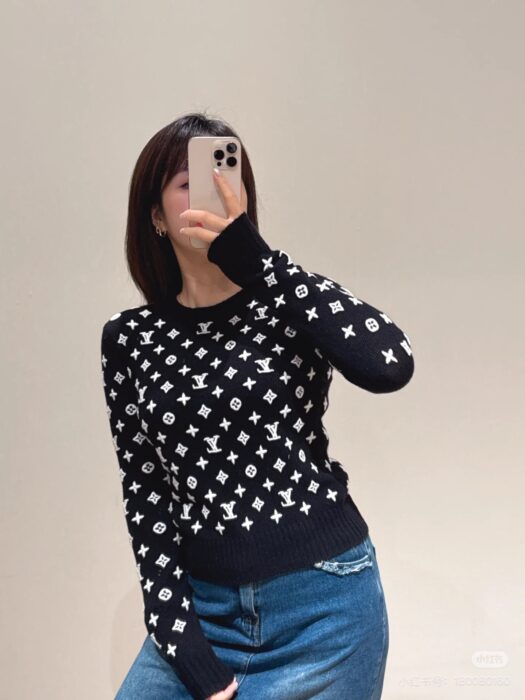 루이비통 3D 모노그램 니트 풀오버 레플리카 미러급 SA급 S급 고퀄리티 하이엔드 최상급 의류 [여성] 6