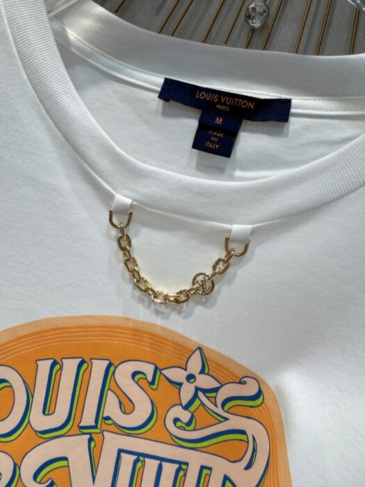 루이비통 25SS 파리 체인 반팔티 레플리카 미러급 SA급 S급 고퀄리티 하이엔드 최상급 의류 [남성여성공용] 7