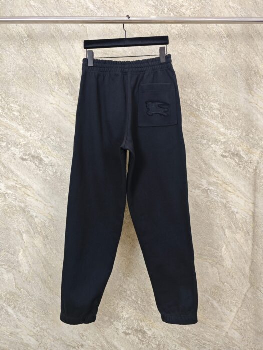 버버리 포켓 승마 자수 순색 조거 팬츠 블랙 레플리카 미러급 SA급 S급 고퀄리티 하이엔드 최상급 의류 [남성]