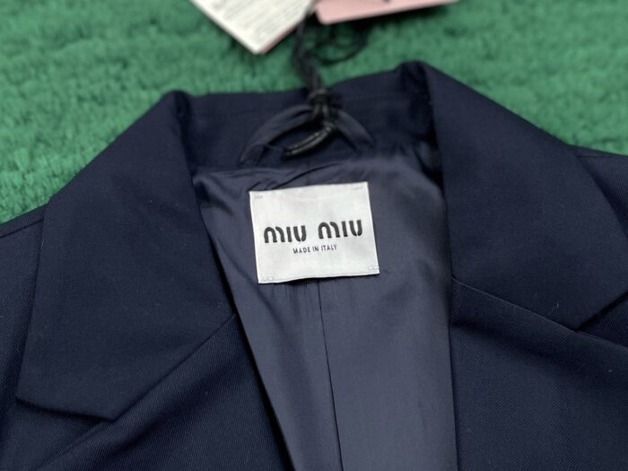 미우미우 모노그램 양복 상의 자켓 블랙 레플리카 미러급 SA급 S급 고퀄리티 하이엔드 최상급 의류 [여성] 9